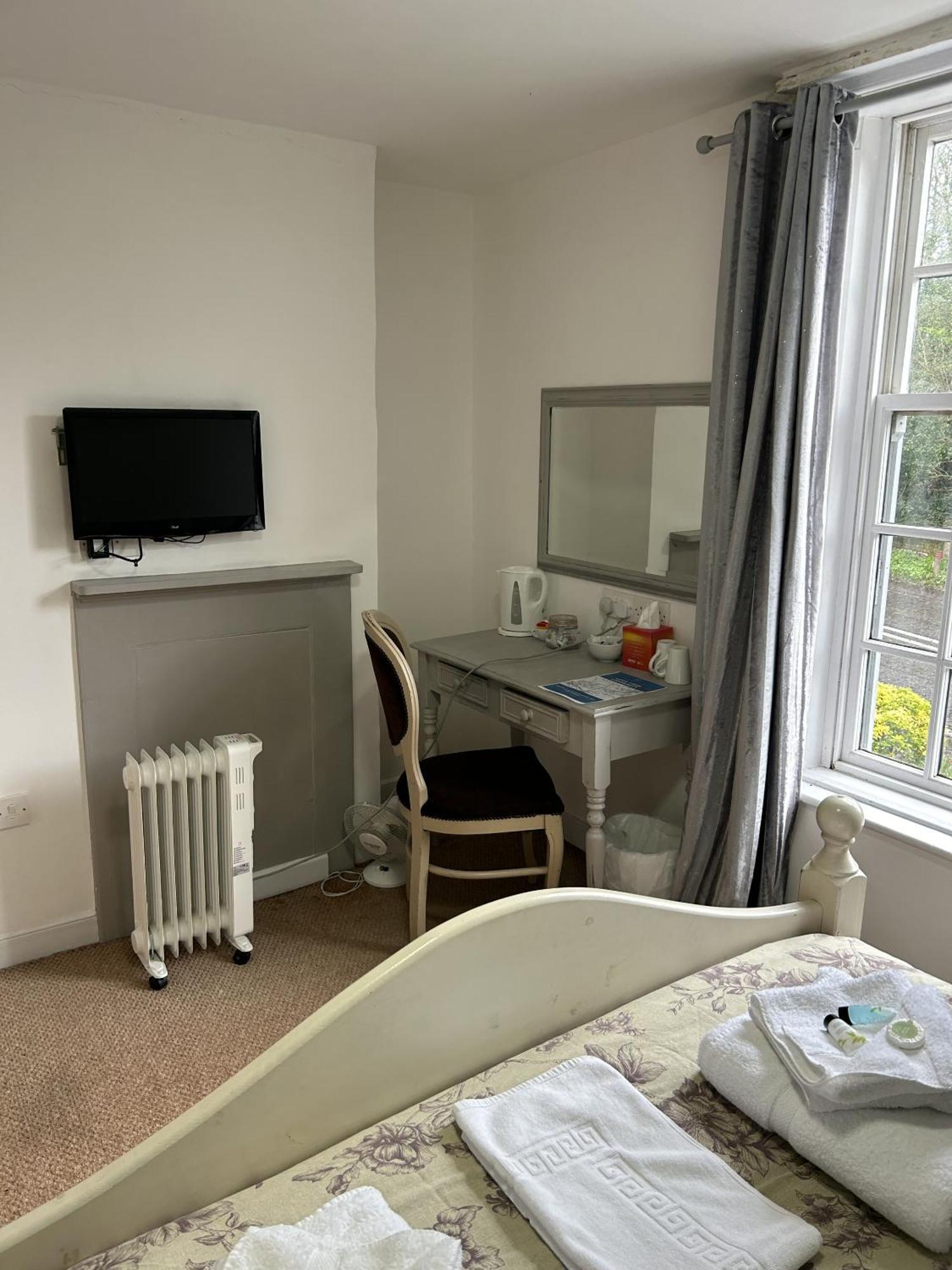 George & Falcon Bed and Breakfast Southampton Esterno foto